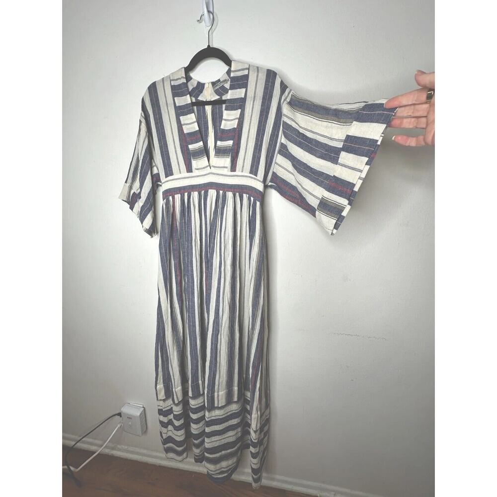 Three Graces London Ferrer Tan Blue Red Stripe Short Cuff Sleeve V-Neck Dress 10 - Picture 4 of 16